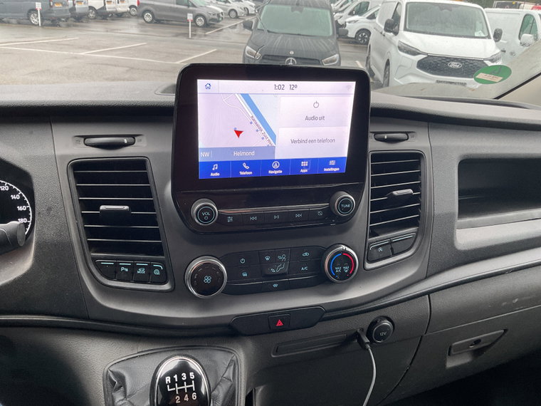 Vehicle Image 13