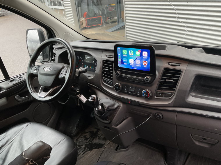 Vehicle Image 11