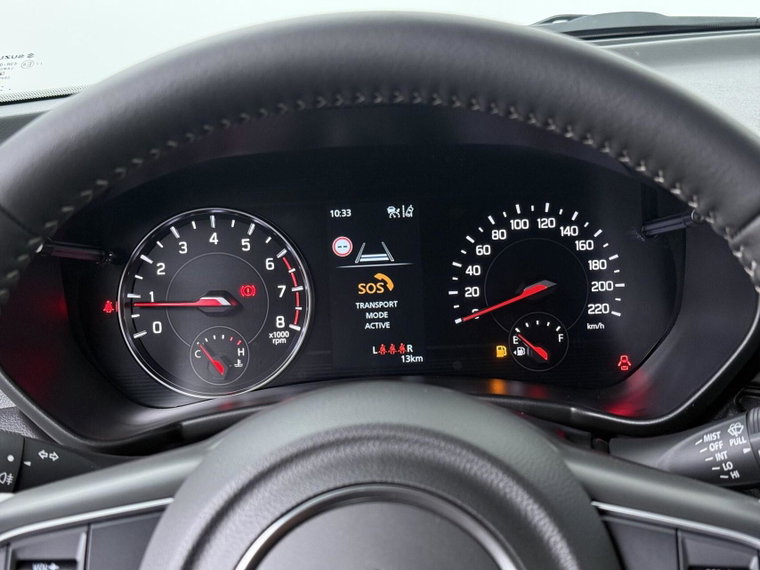 Vehicle Image 12