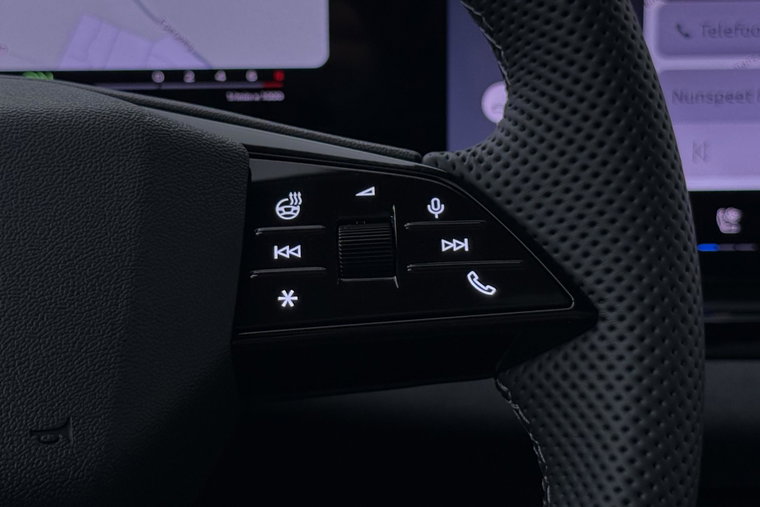 Vehicle Image 45
