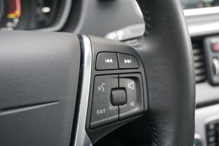 Vehicle Image 28