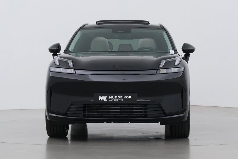 Vehicle Image 16
