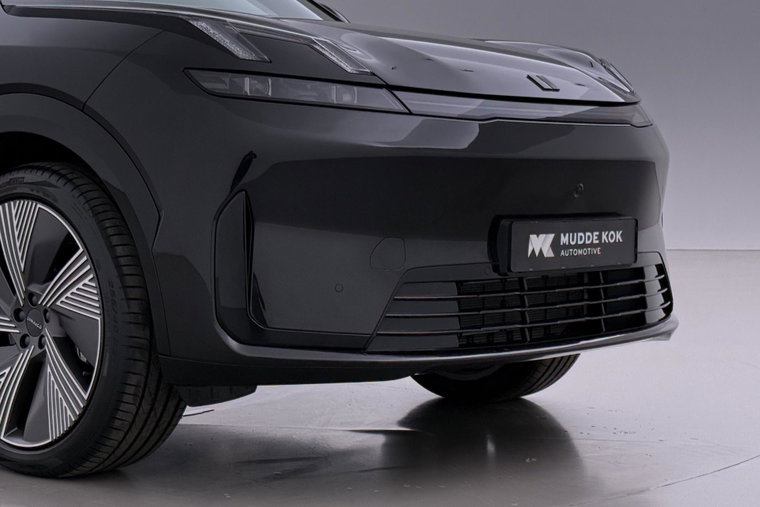 Vehicle Image 45