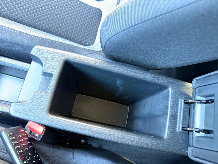 Vehicle Image 26