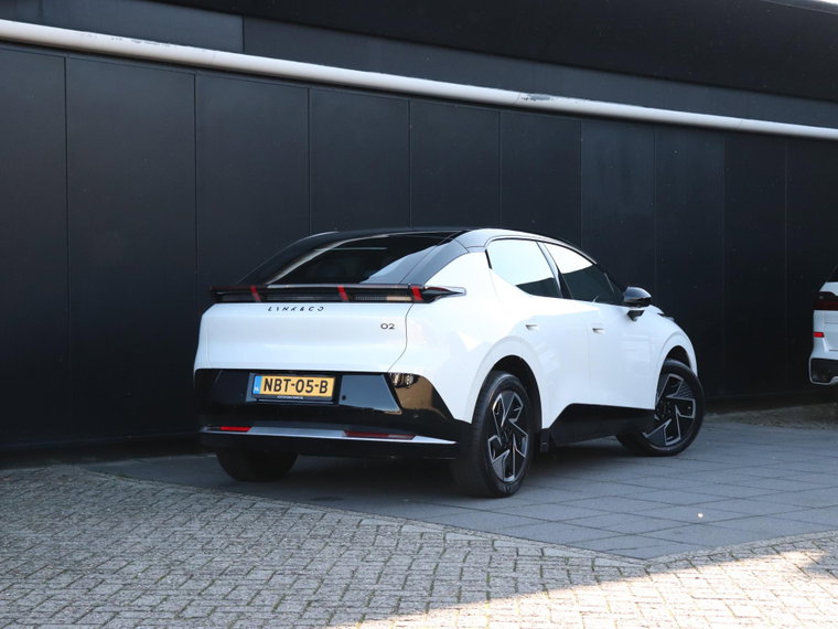 Vehicle Image 3