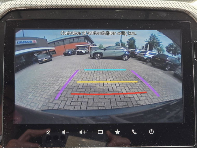Vehicle Image 13