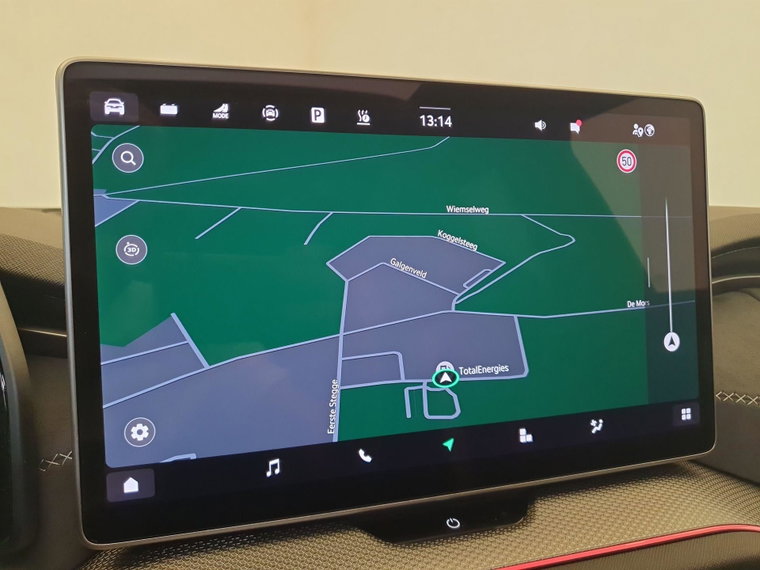 Vehicle Image 17