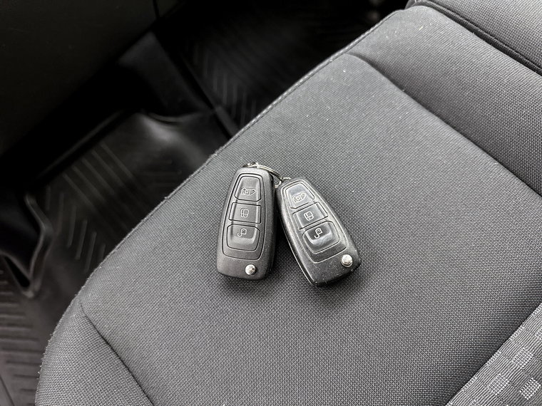 Vehicle Image 39