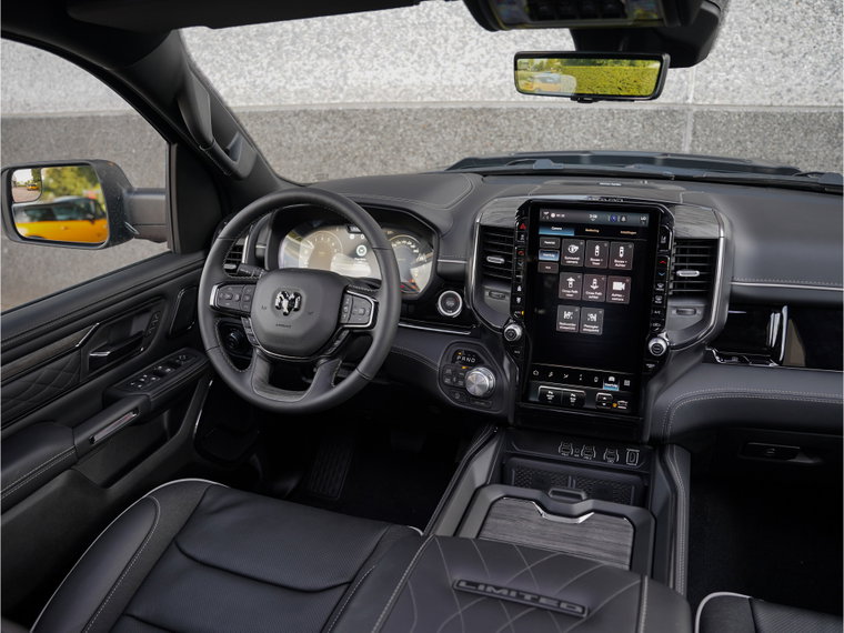 Vehicle Image 35