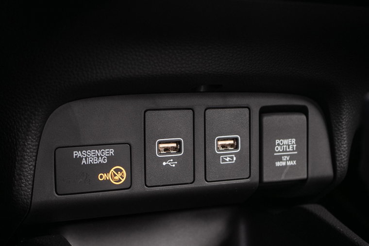 Vehicle Image 23