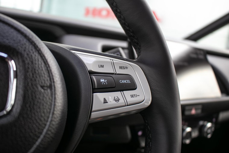 Vehicle Image 35