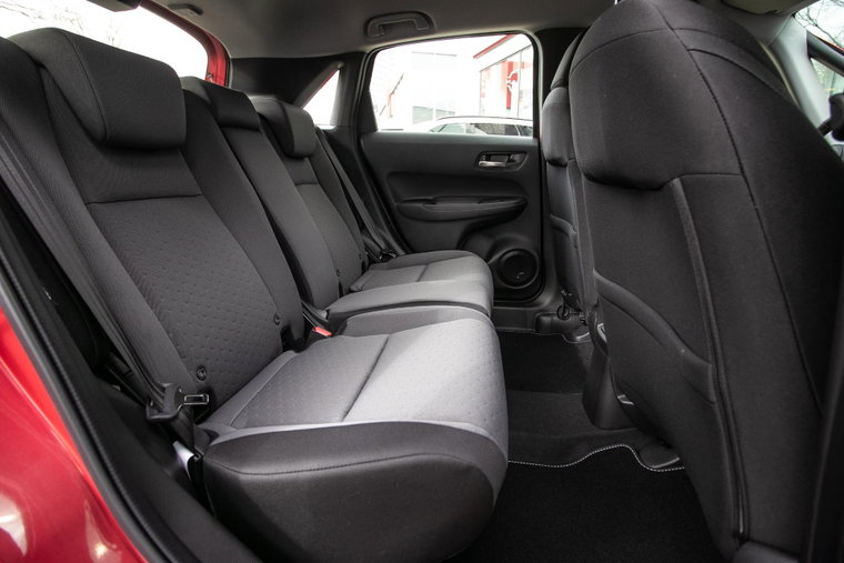Vehicle Image 7