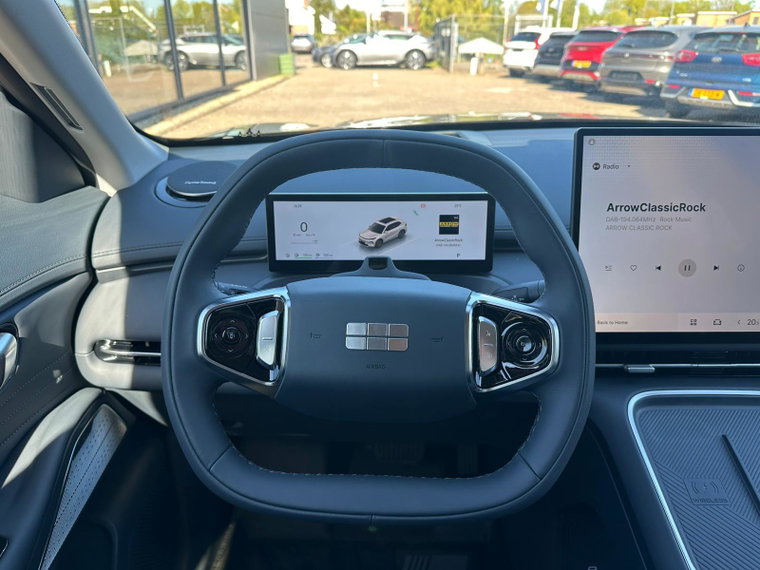 Vehicle Image 48