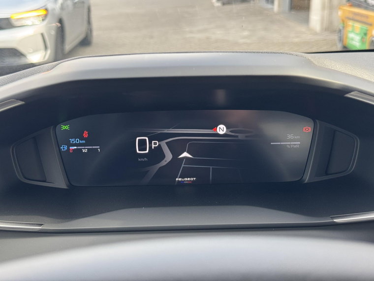 Vehicle Image 30
