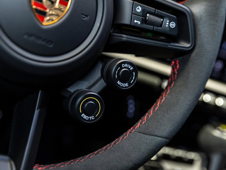 Vehicle Image 23
