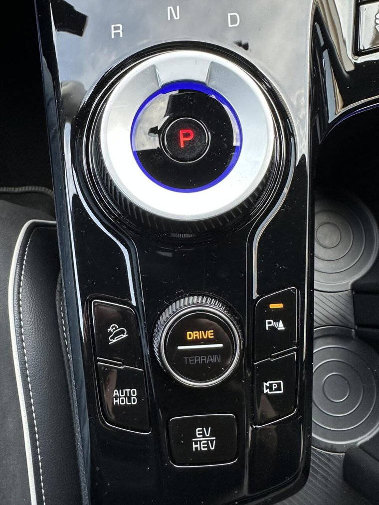 Vehicle Image 36