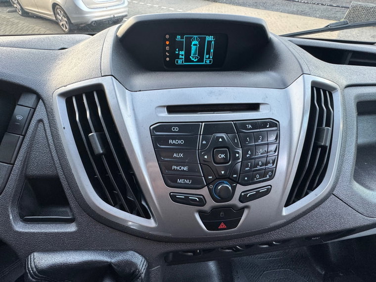 Vehicle Image 13