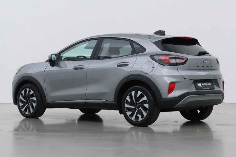 Vehicle Image 45