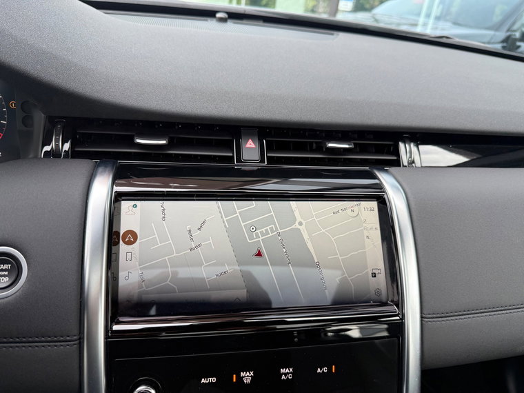 Vehicle Image 22