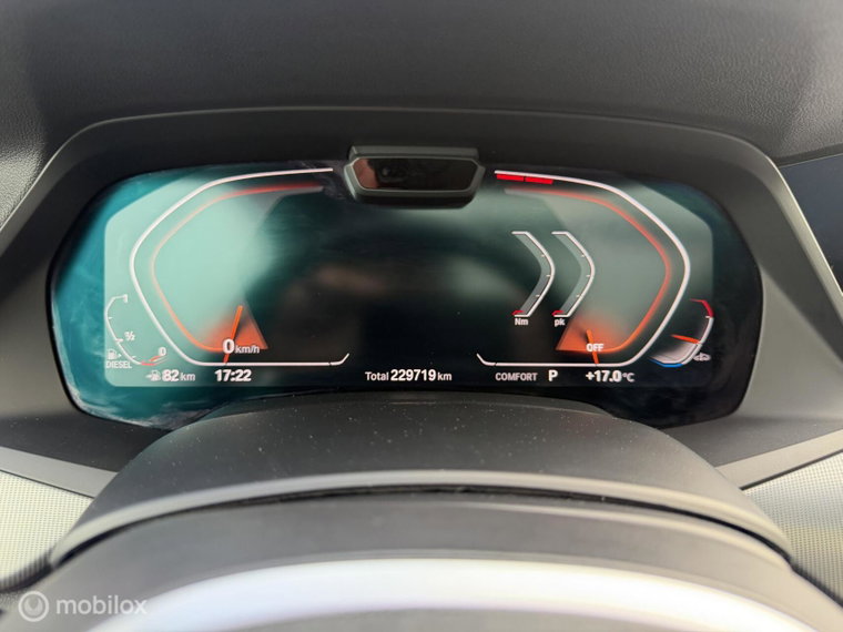 Vehicle Image 45