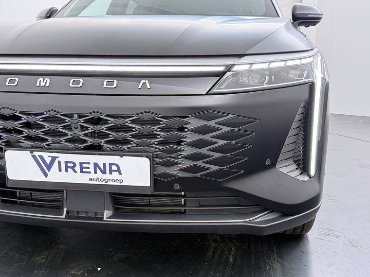 Vehicle Image 13