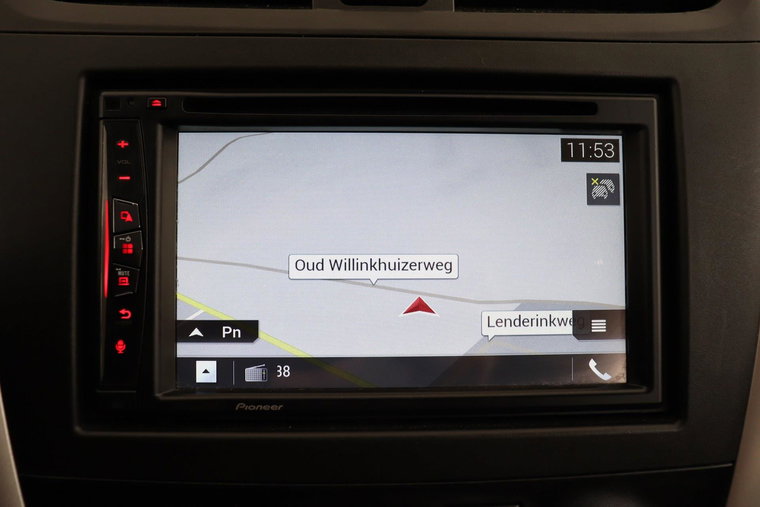Vehicle Image 18