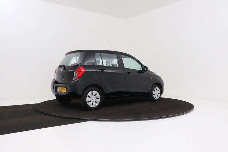 Vehicle Image 38