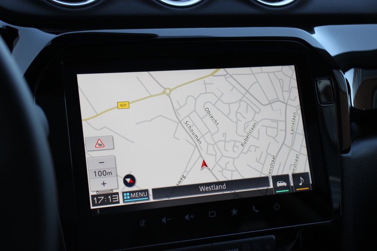Vehicle Image 13