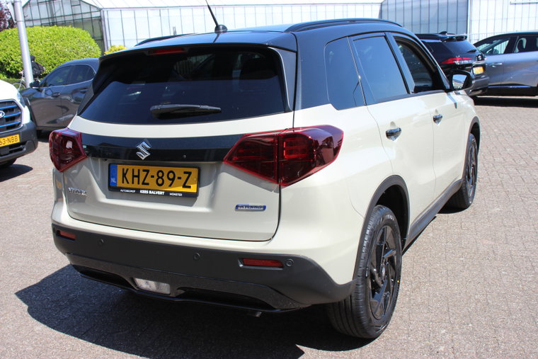 Vehicle Image 21