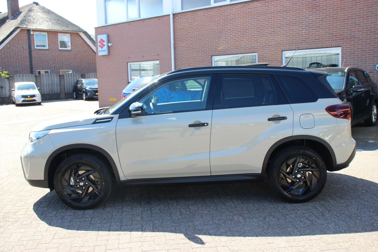 Vehicle Image 4