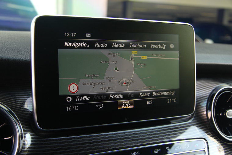 Vehicle Image 31