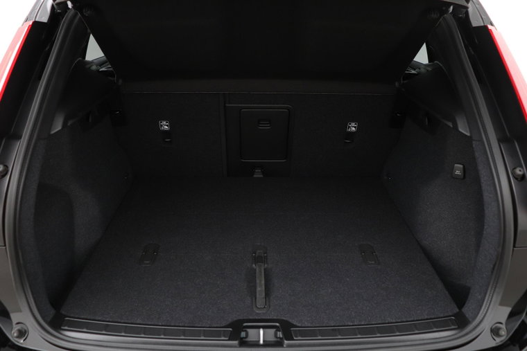 Vehicle Image 48