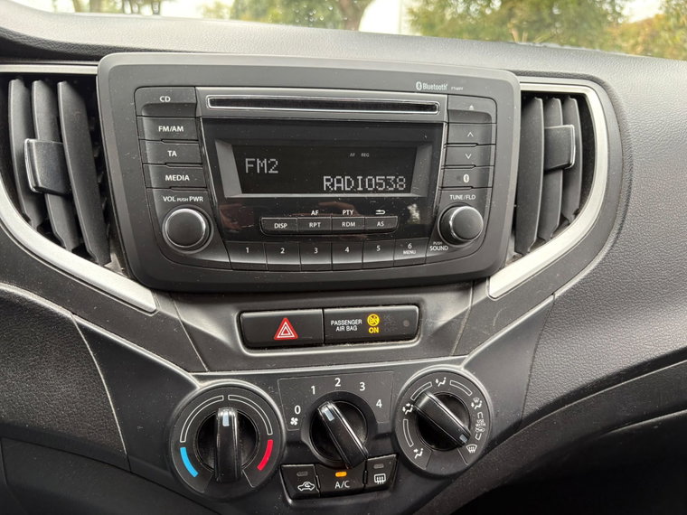 Vehicle Image 13