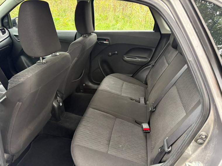 Vehicle Image 22