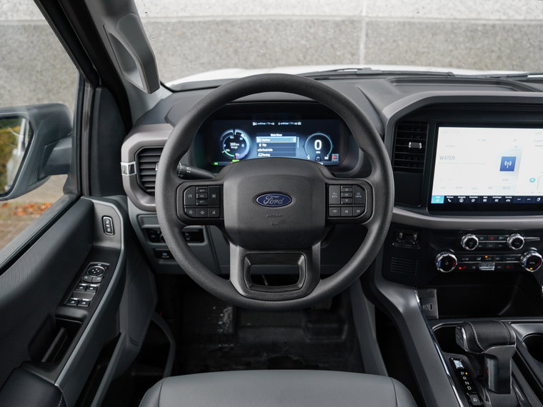 Vehicle Image 35