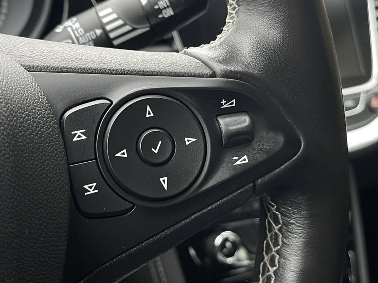 Vehicle Image 27