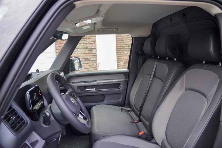 Vehicle Image 14