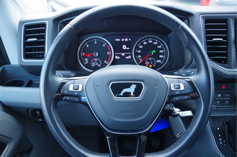 Vehicle Image 15
