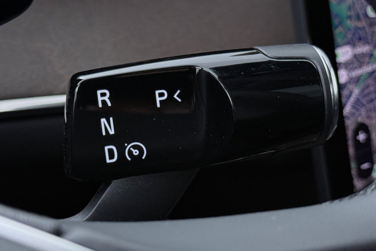 Vehicle Image 38