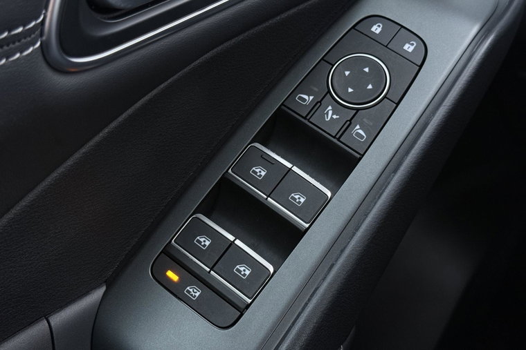 Vehicle Image 38