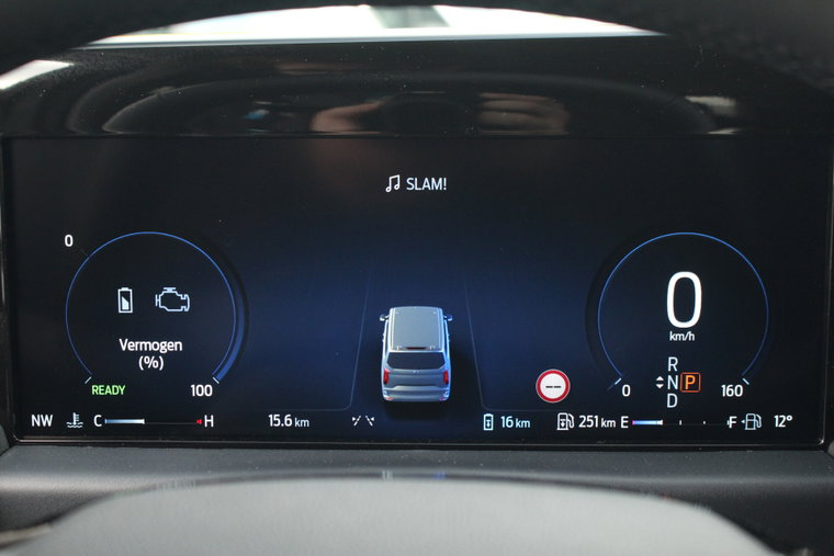 Vehicle Image 35