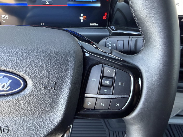 Vehicle Image 41
