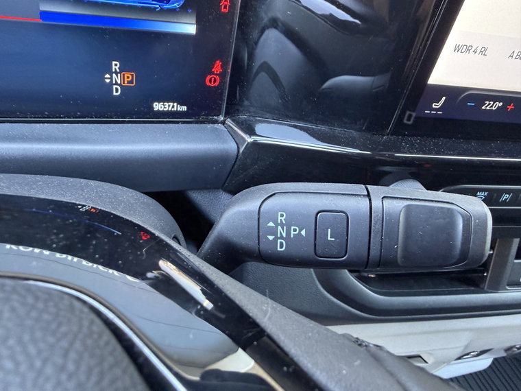 Vehicle Image 43
