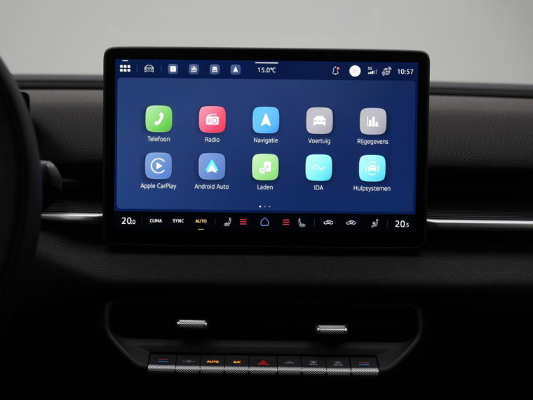 Vehicle Image 18