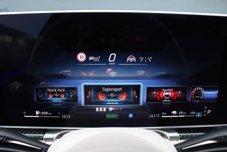 Vehicle Image 36