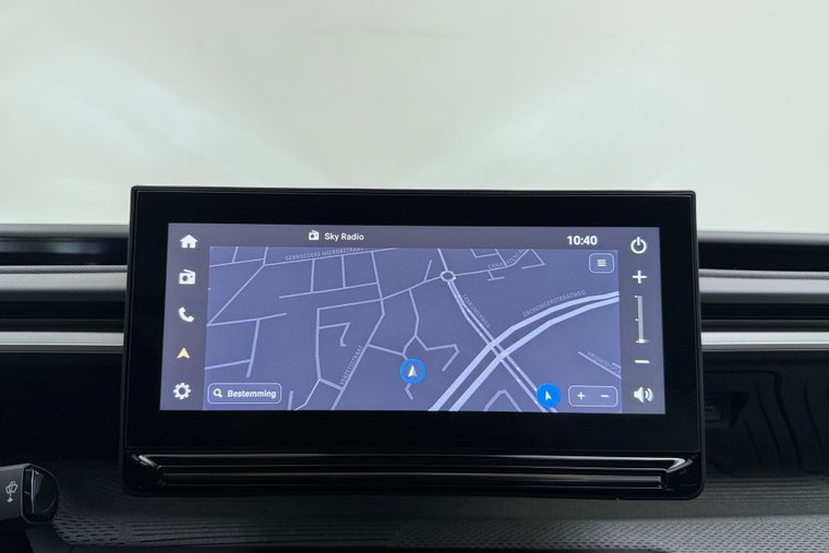 Vehicle Image 30
