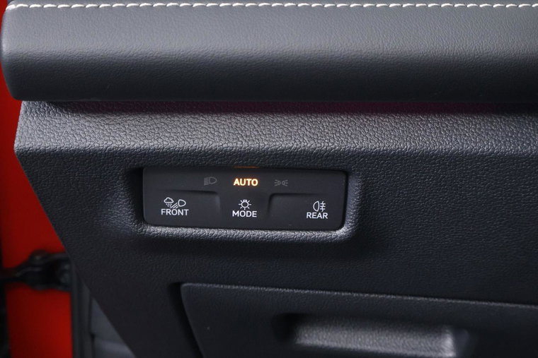 Vehicle Image 20