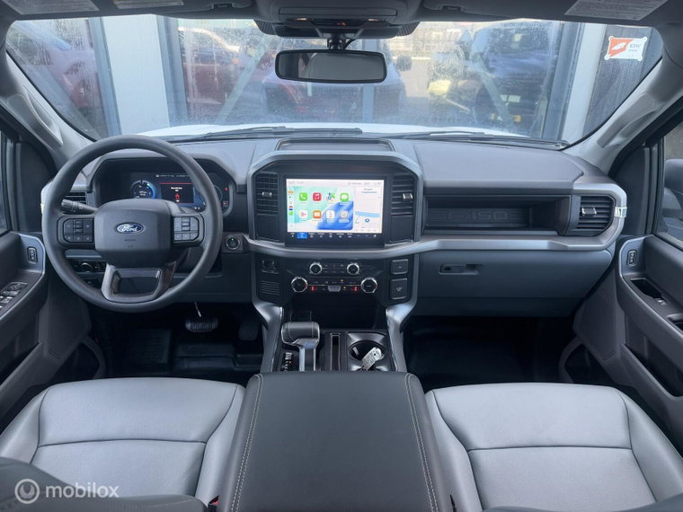 Vehicle Image 18