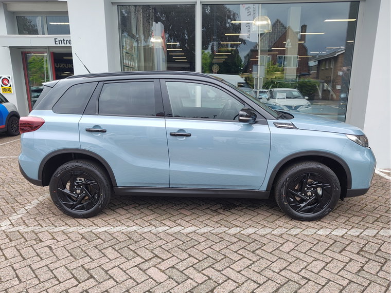 Vehicle Image 6