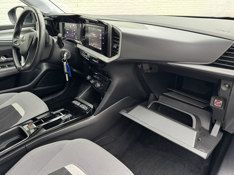 Vehicle Image 36